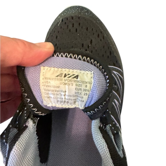 Women’s Avia Sneakers - Picture 8 of 10